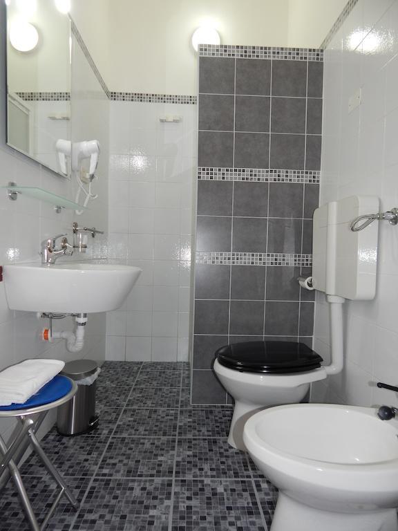 Hotel Il Platano Ottana Стая снимка