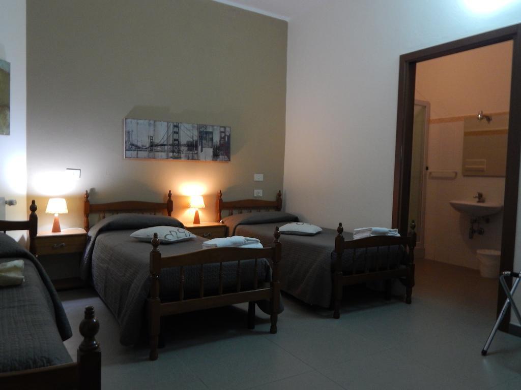 Hotel Il Platano Ottana Стая снимка