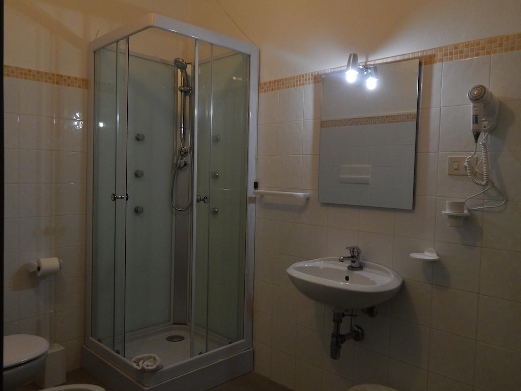 Hotel Il Platano Ottana Стая снимка