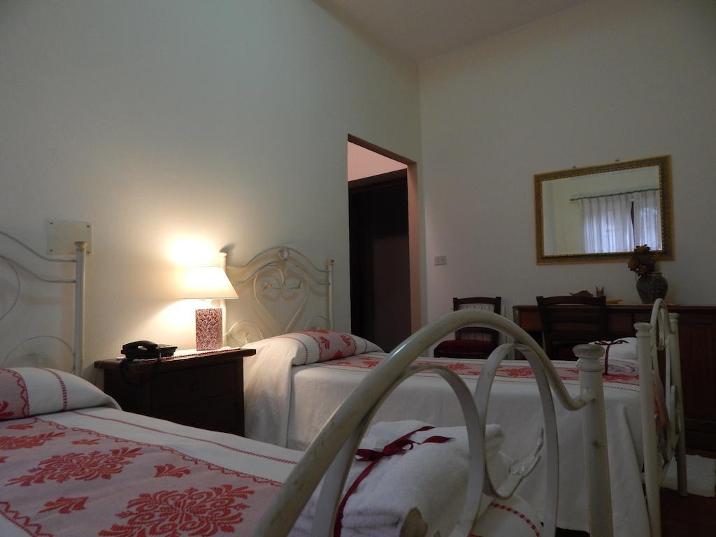 Hotel Il Platano Ottana Стая снимка