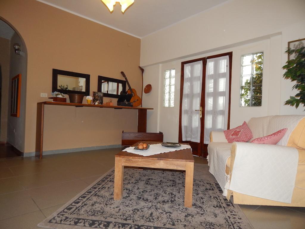Hotel Il Platano Ottana Екстериор снимка